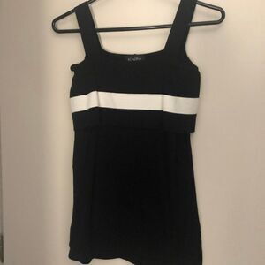 RONDINA New York sleeveless sweater top size S. B2